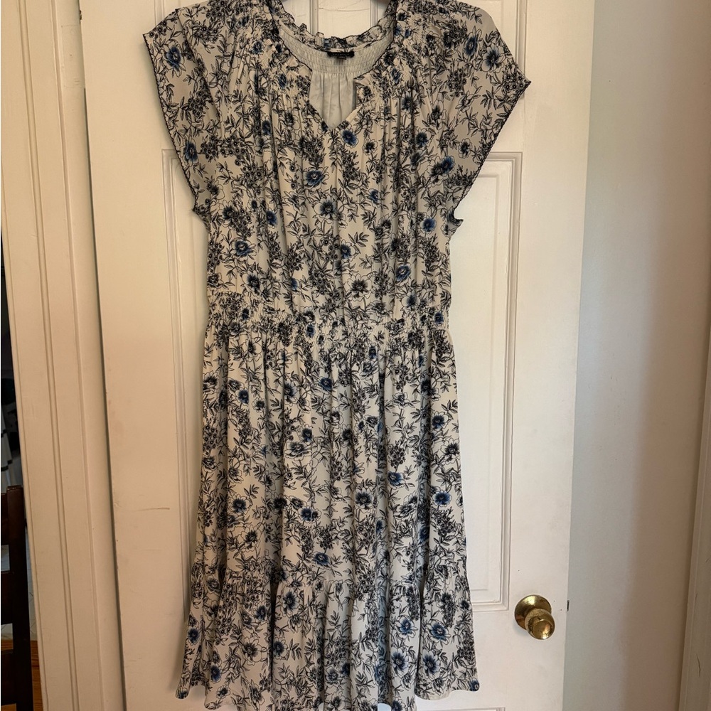 Talbots Navy and Cream Floral Blouse